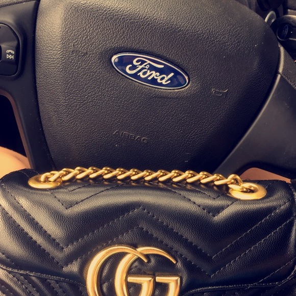 GG maramount small gucci purse!! - Picture 6 of 6